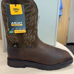BRAND NEW Ariat Steel Toe Boots