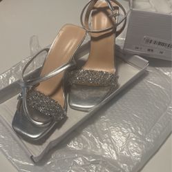 Silver Heels Size 7