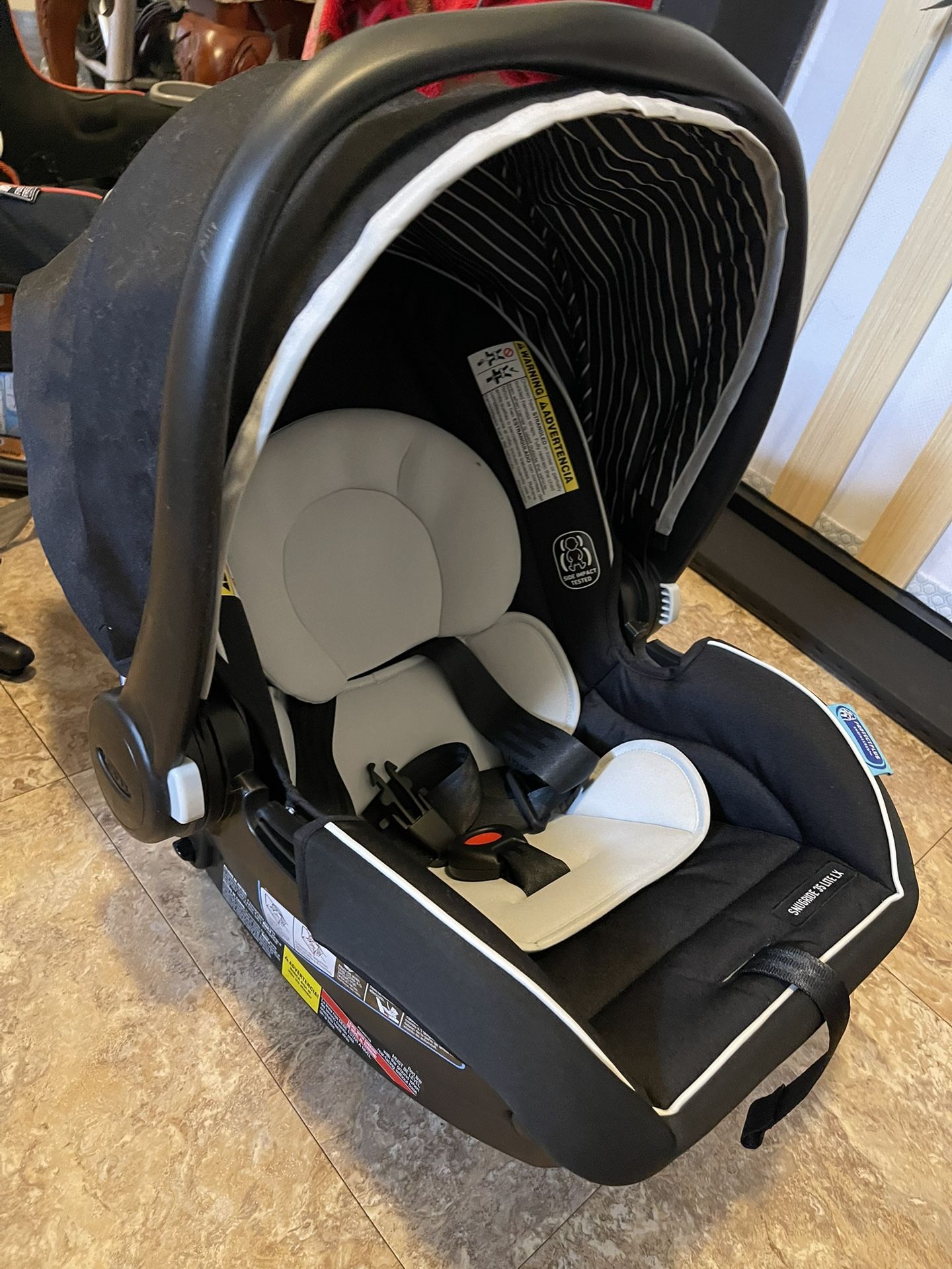 Graco Baby Car Seat