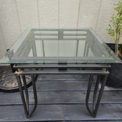 Patio Table 24" Glass Top
