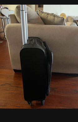 Calvin Klein roller bag