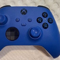 Blue Xbox Controller 