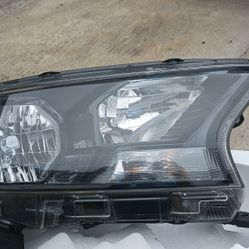 Headlight Left Ford Ranger