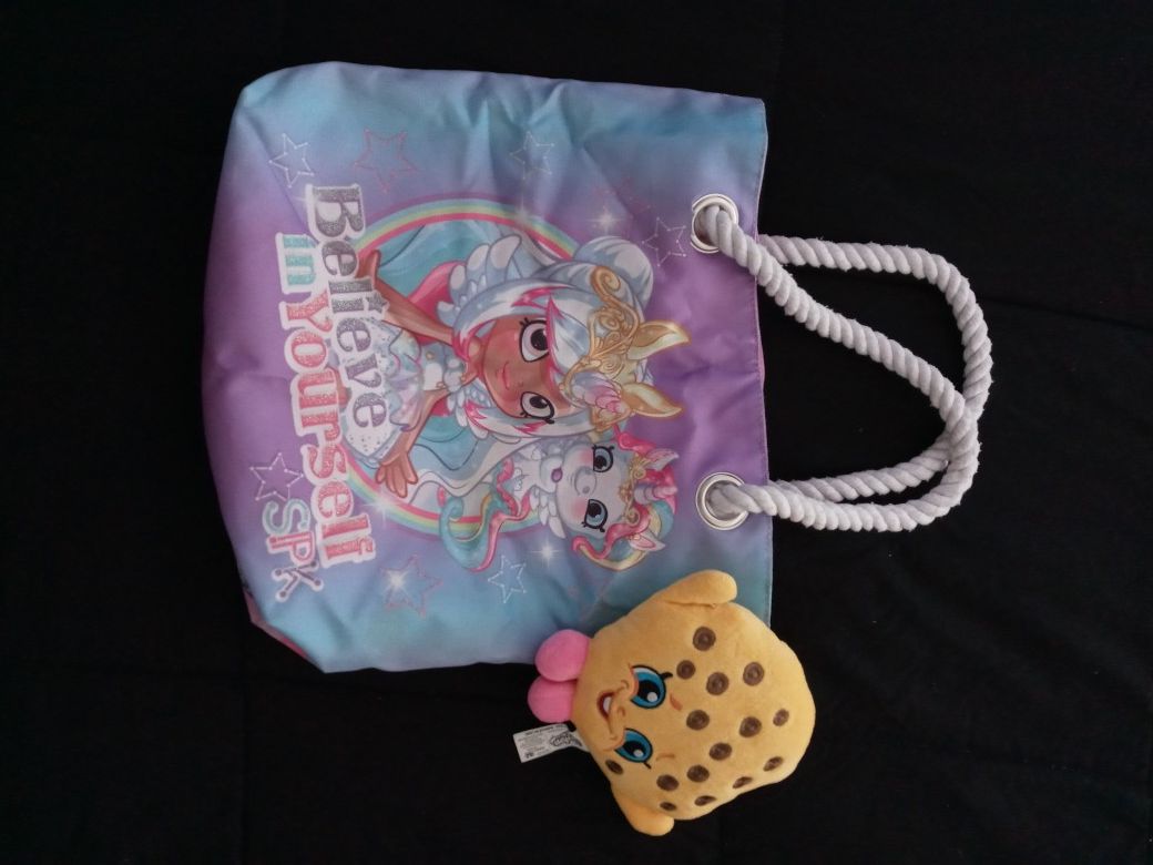 Shopkins mystabella beach bag and cookie plush
