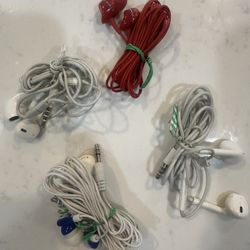 Earphones 
