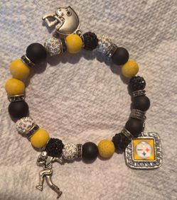 Pittsburgh Steelers Beaded Charm Bracelet