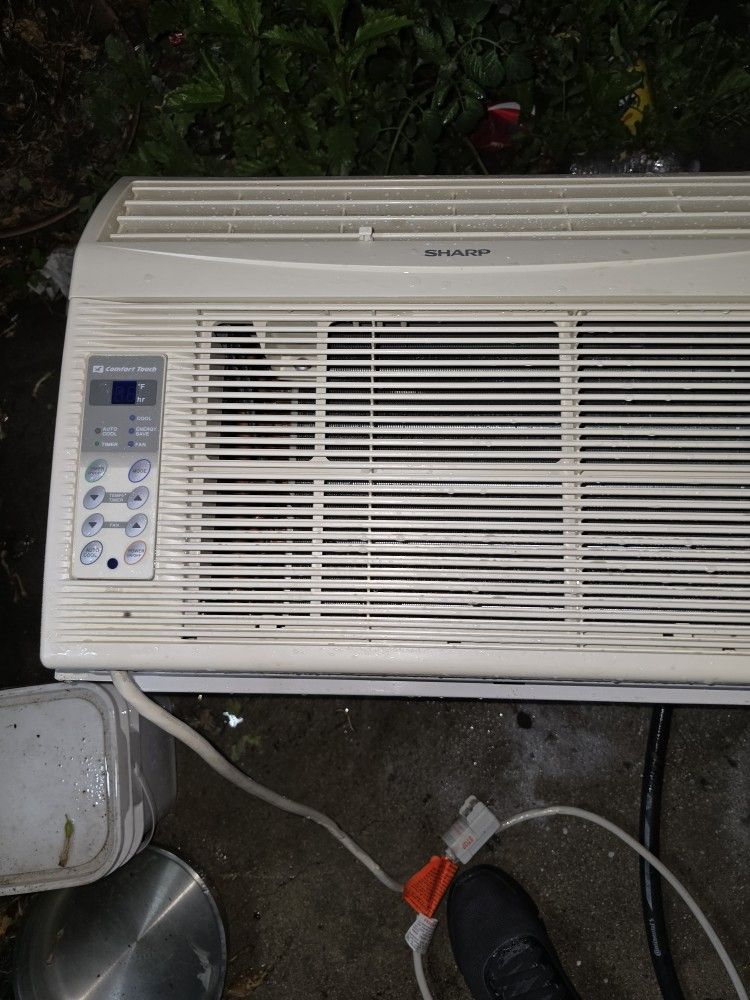 AIRE ACONDICIONADOR  SAHARP