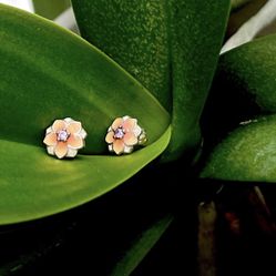 Pandora new pink flower earring studs with Free jewelry bag.