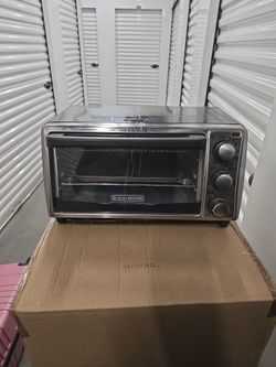 Black & Decker Toaster Oven (Intek)