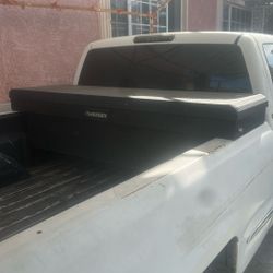 Husky Large Truck Tool Box 