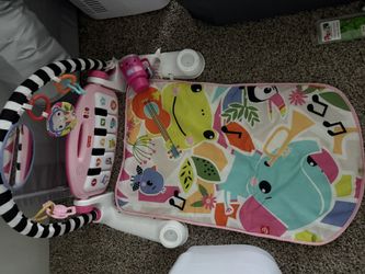 fisher price kick n play