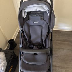 NUNA TAVO stroller 