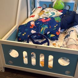 Montessori Wood Car Bed 