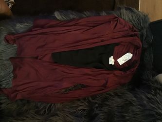 WOMEN CARDIGAN AND TOP” SMALL “