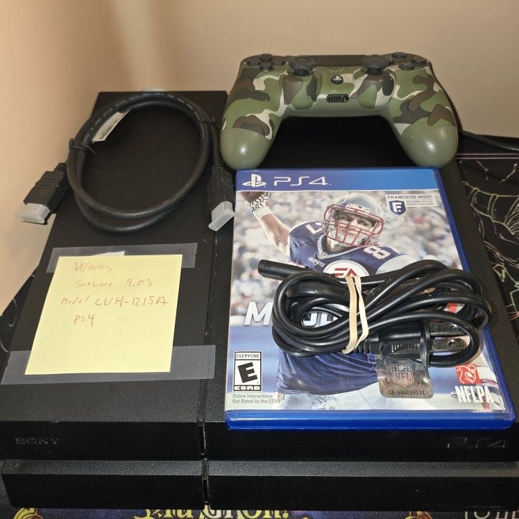 PS4 w/ Controller, power cable, Hdmi cable and 1 game. SOFTWARE 9.03