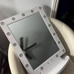 Vanity Mirror