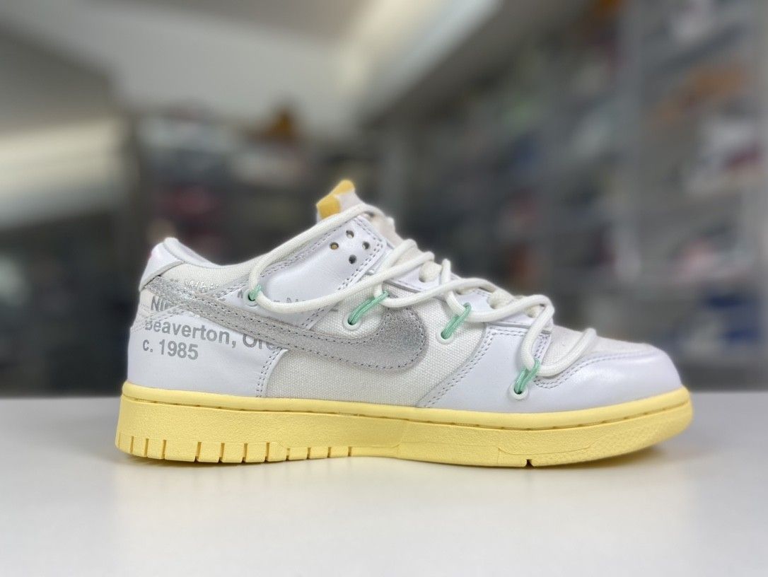 Nike Dunk Low Off-White Lot 1
