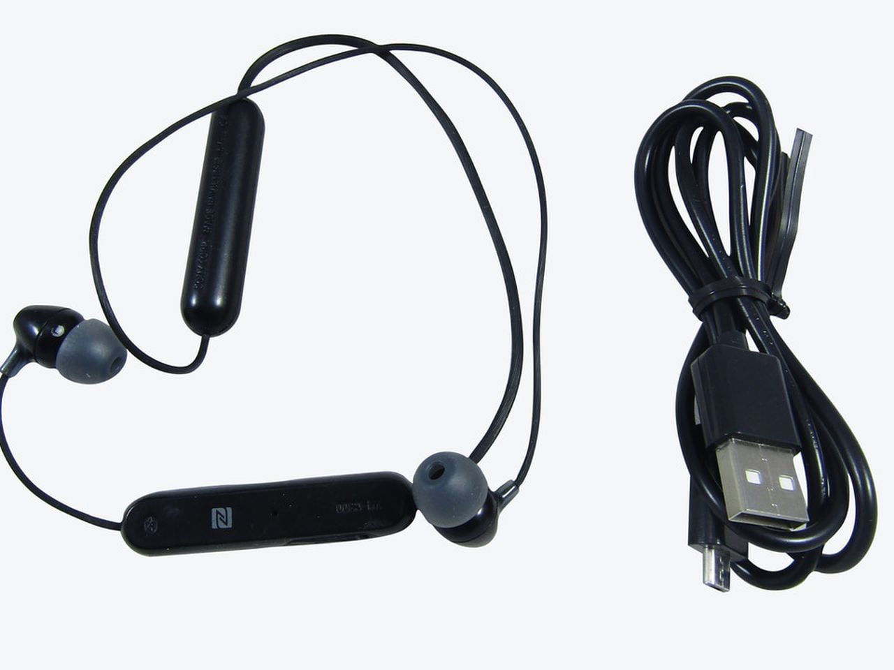 Sony WI-C300 Wireless In-Ear Headphones, Black (WIC300/B) VG