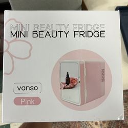 Mini Beauty Fridge 