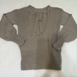 Open back ribbon Sweater