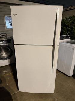 Whirlpool Refrigerator 