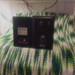 2 Speckers Klh Good Condition 