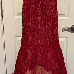 Dark Red Lace Evening/Party/Celebration/Prom Dress Mermaid Style With Gloves To Match It, One-time Worn