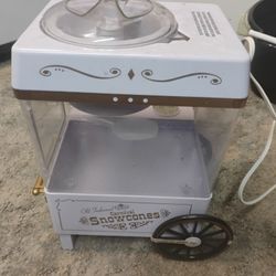 Snow Cone Maker 
