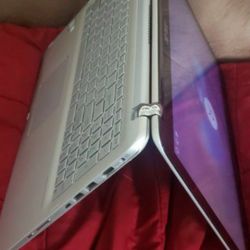 Asus Convertible Intel i5 Laptop/tablet, 16gb, 512 Gb Ssd, Windows 10, Touchscreen  Model and specs on photos.  Notes: minor dings.  No known issues. 