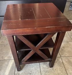 Dark Brown X Design End Table . Read Description 