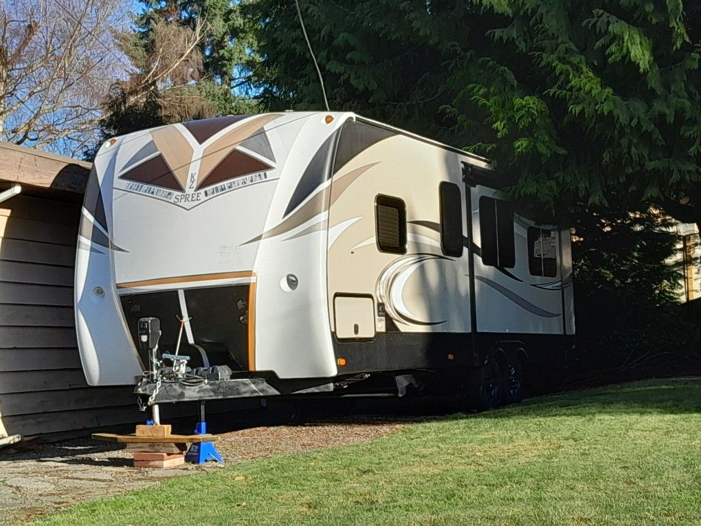 RV / Fifth Wheel KZ SPREE 30FT for Sale in Lynnwood, WA OfferUp