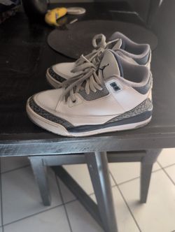 Michael Jordan Shoes Size 1 And 1/2 Good Condition