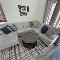 Sectional Couch With Coffee Table