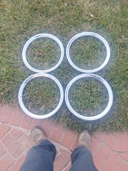 RALLY TRIM RINGS  15" NICE CONDITION