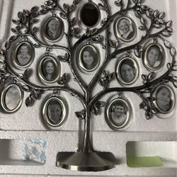 Silver Rhinestone Family Tree Display