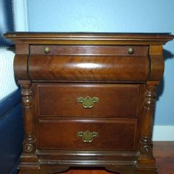 2 Solid Wood Nightstands  with real  leather tops!