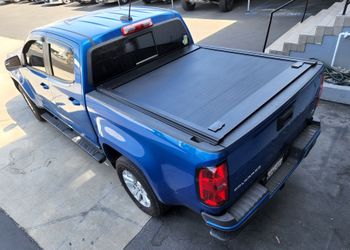 SyneticUSA Hard Aluminum Retractable Water-Proof Tonneau Cover for 2014-2023 Chevy Colorado/GMC Canyon 5 Feet Truck Bed Tonneau Cover