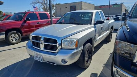2006 Dodge Dakota