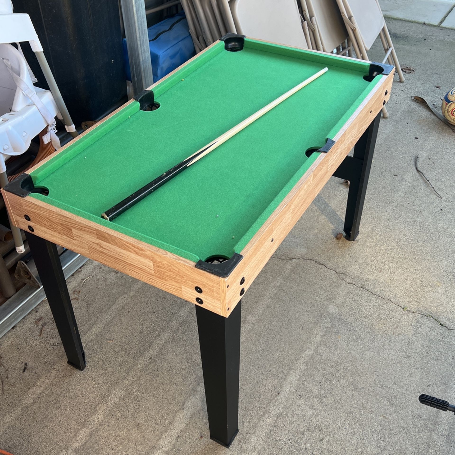 Kids Pool Table