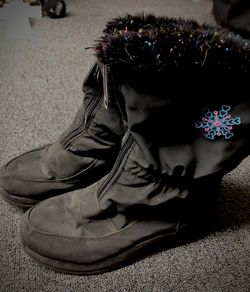 Snow boots for kids, sz  2