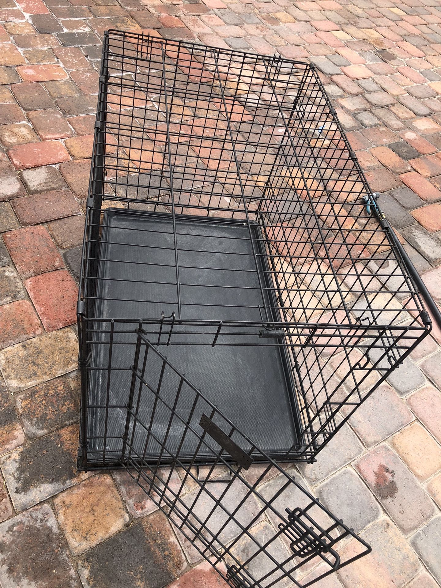 Metal Wire Dog Crate with Tray And Door