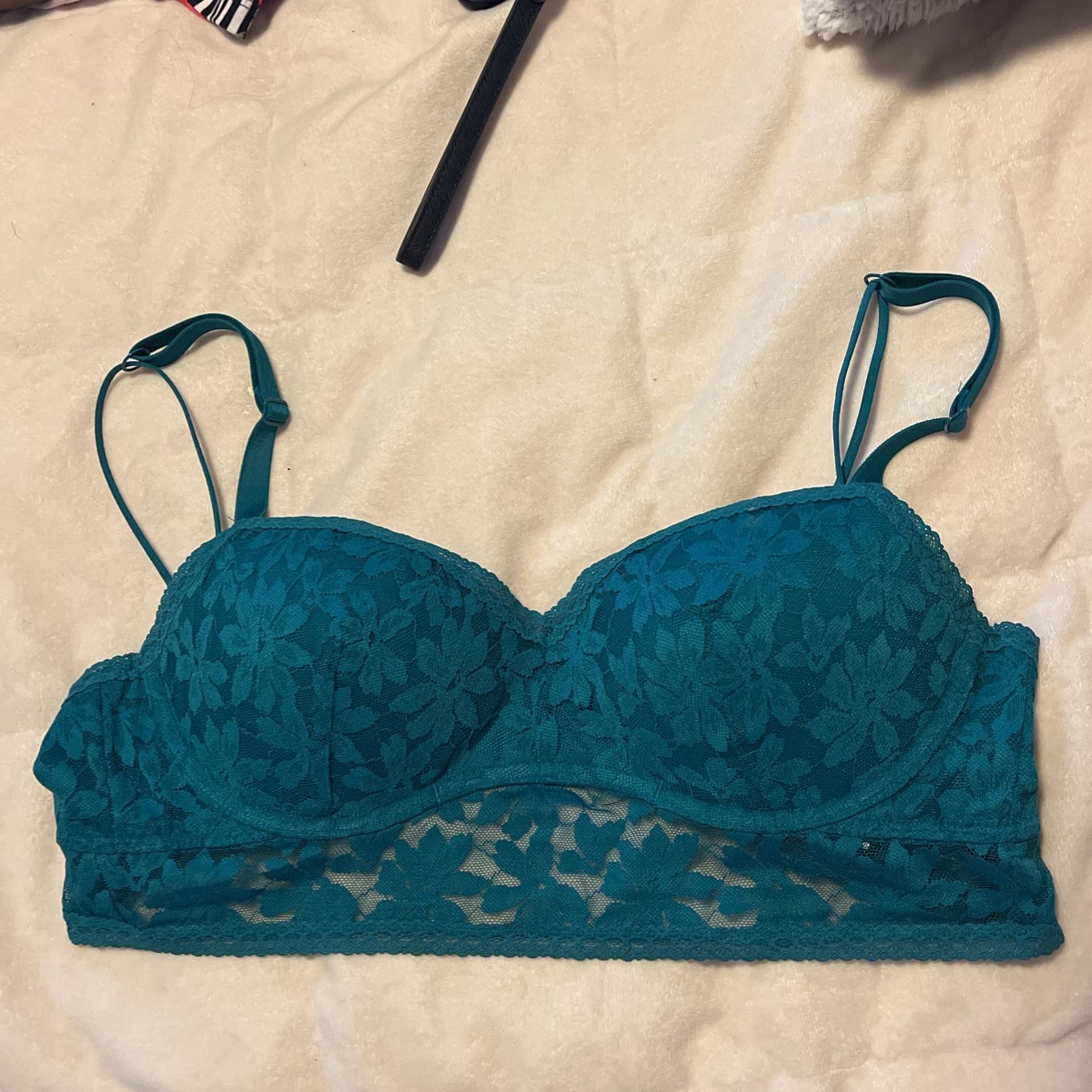 Unused Victoria Secret Bra, Size 34 C