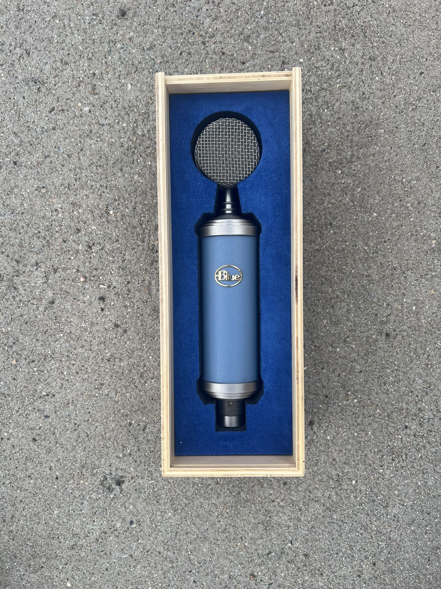 Bluebird Microphone