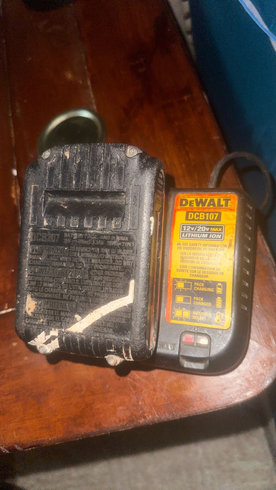 Dewalt Dcb107 Lithium Ion