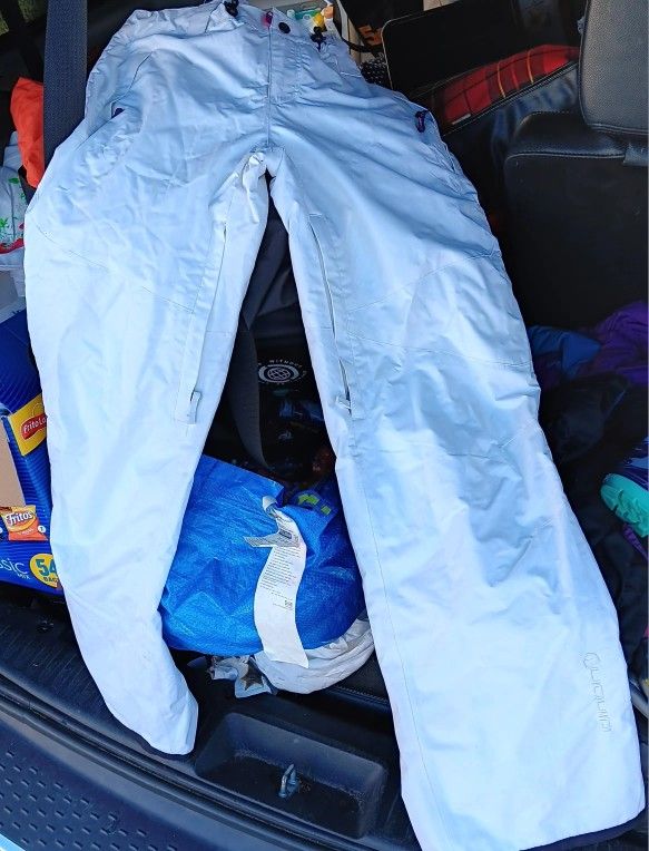 Size Large Women Liquid Snowboard Pants
