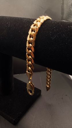 Cuban bracelet