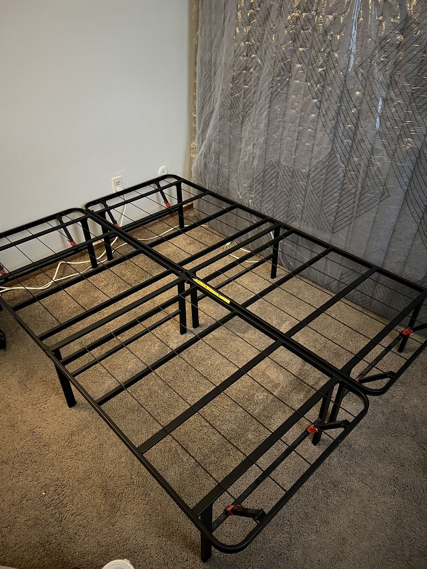 Full Bed Size Frame (metal)