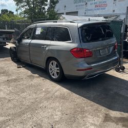 Parts Mercedes Gl(contact info removed)