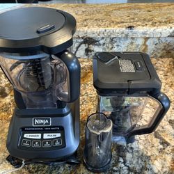 New Ninja BL770 Mega Kitchen System 