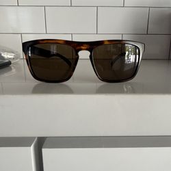 Quicksilver “The Ferris” sunglasses